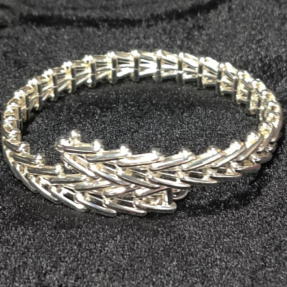 Bracelet Brand vintage sixty six